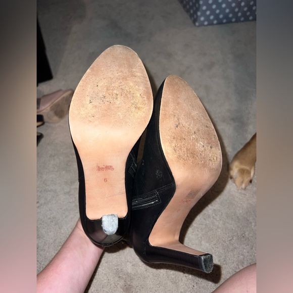 Coach Size 6 Black Leather Bootie Heel - Picture 8 of 8